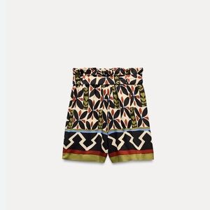 Zara Multicolor Patterned Women's Shorts